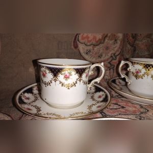 Aynsley England tea cups and saucers